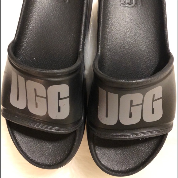 UGG | Shoes | Ugg Wilcox Slide Chopd | Poshmark